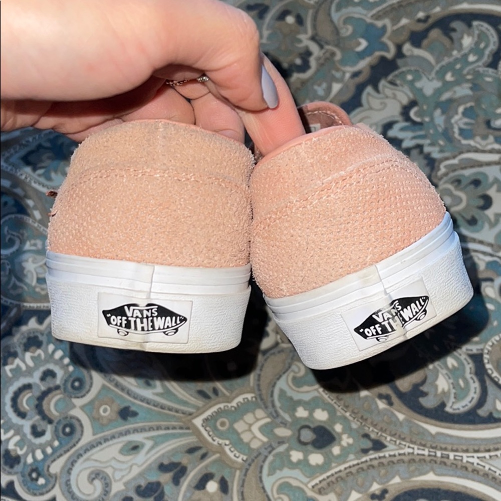 Vans - Picture 3 of 4